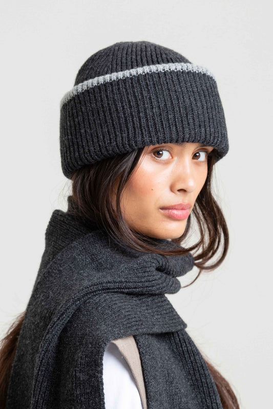 Chunky Soft Wool Beanie Hat - Charcoal