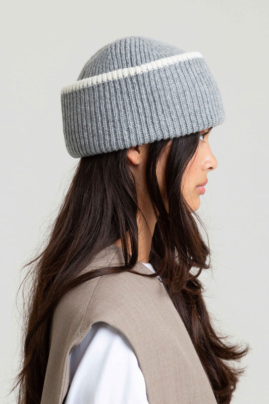 Chunky Soft Wool Beanie Hat - Grey