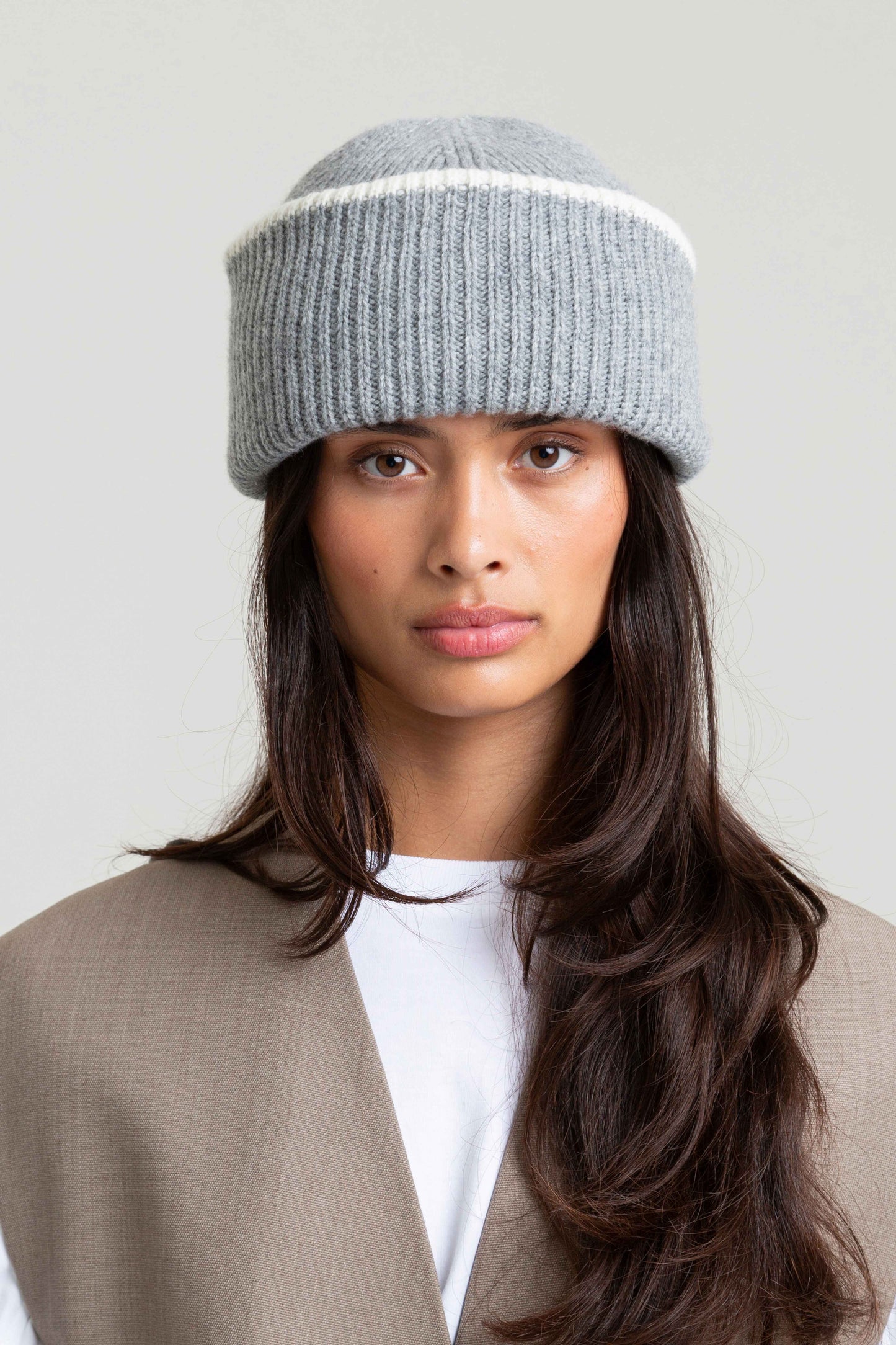 Chunky Soft Wool Beanie Hat - Grey